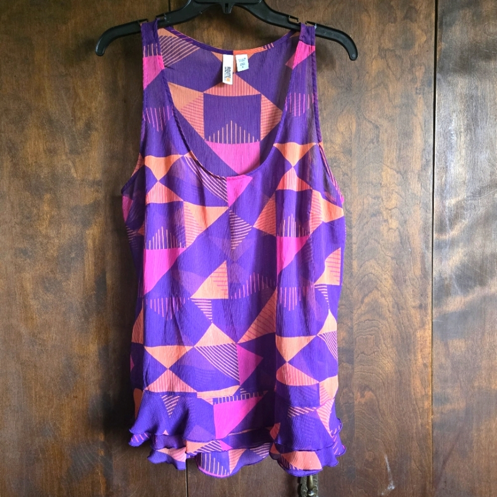 Route 66 Geometric Flowy Sheer Tank, XL